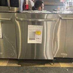 Samsung Stainless Steel Dishwasher‼️