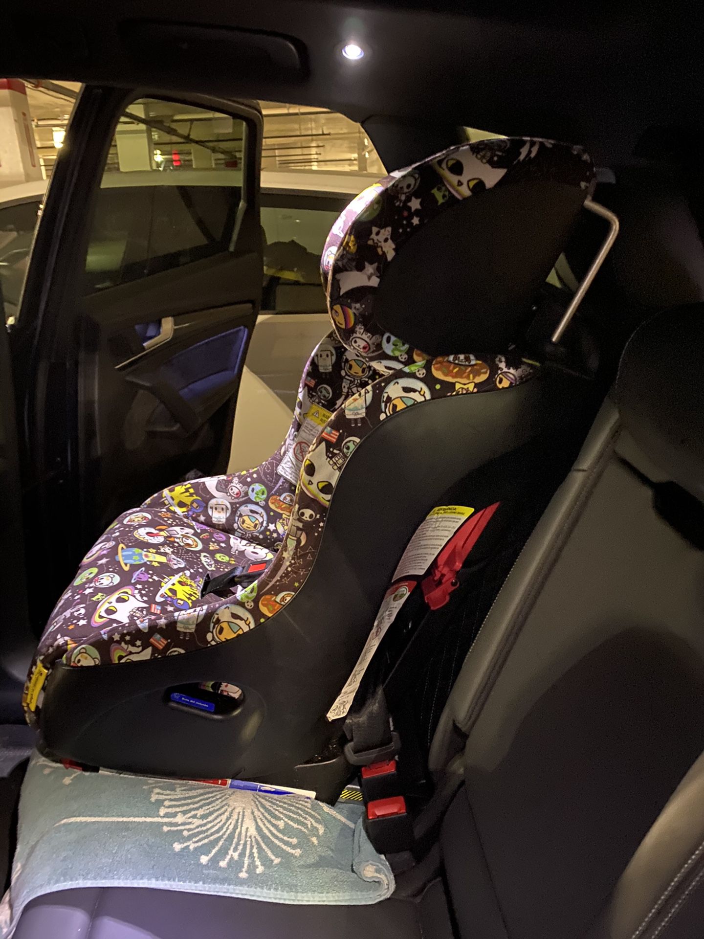 Clek foonf child car seat for sale