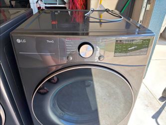 LG ThinQ Smart Front-Load GAS Dryer