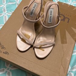 Steve Madden Gabriela Nude Size 5.5