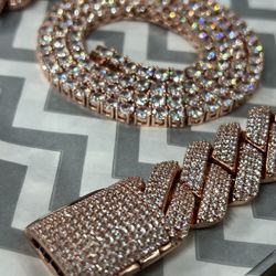 🔥new arrival🔥20MM Iced Out Rose Gold Miami Cuban Links and tennis necklaces ✨✨✨