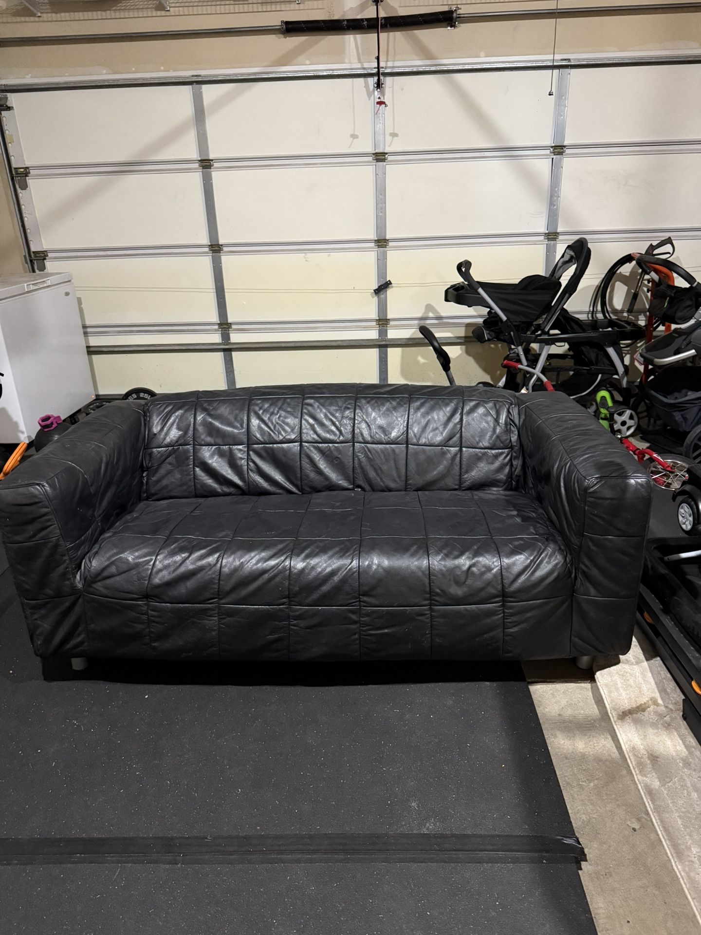 FREE Couch!