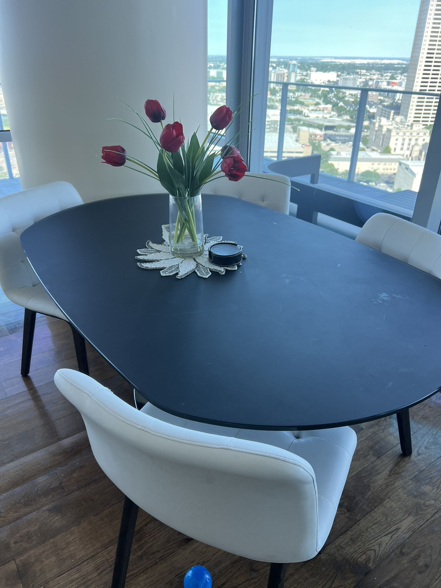 High End Table And 4 White Chairs 