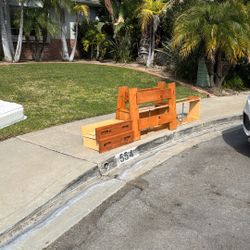 Free Twin Bed In Excellent Condition 