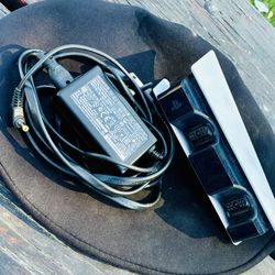 PS5 Charging Station W/ Cam Set