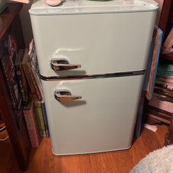 Teal Mint Color Mini Fridge