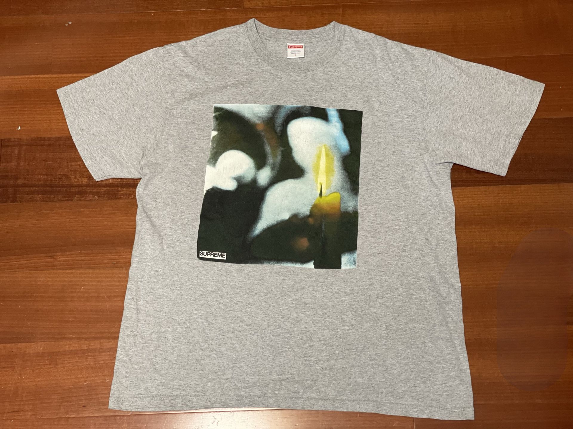 Men’s Supreme Tee Size Large