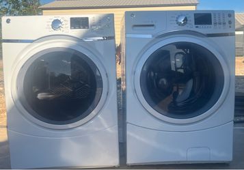 GE Front Load Washer and Dryer Set