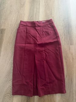 Skirt size 4