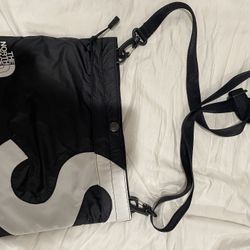 Supreme The North Face S Logo Shoulder Bag 