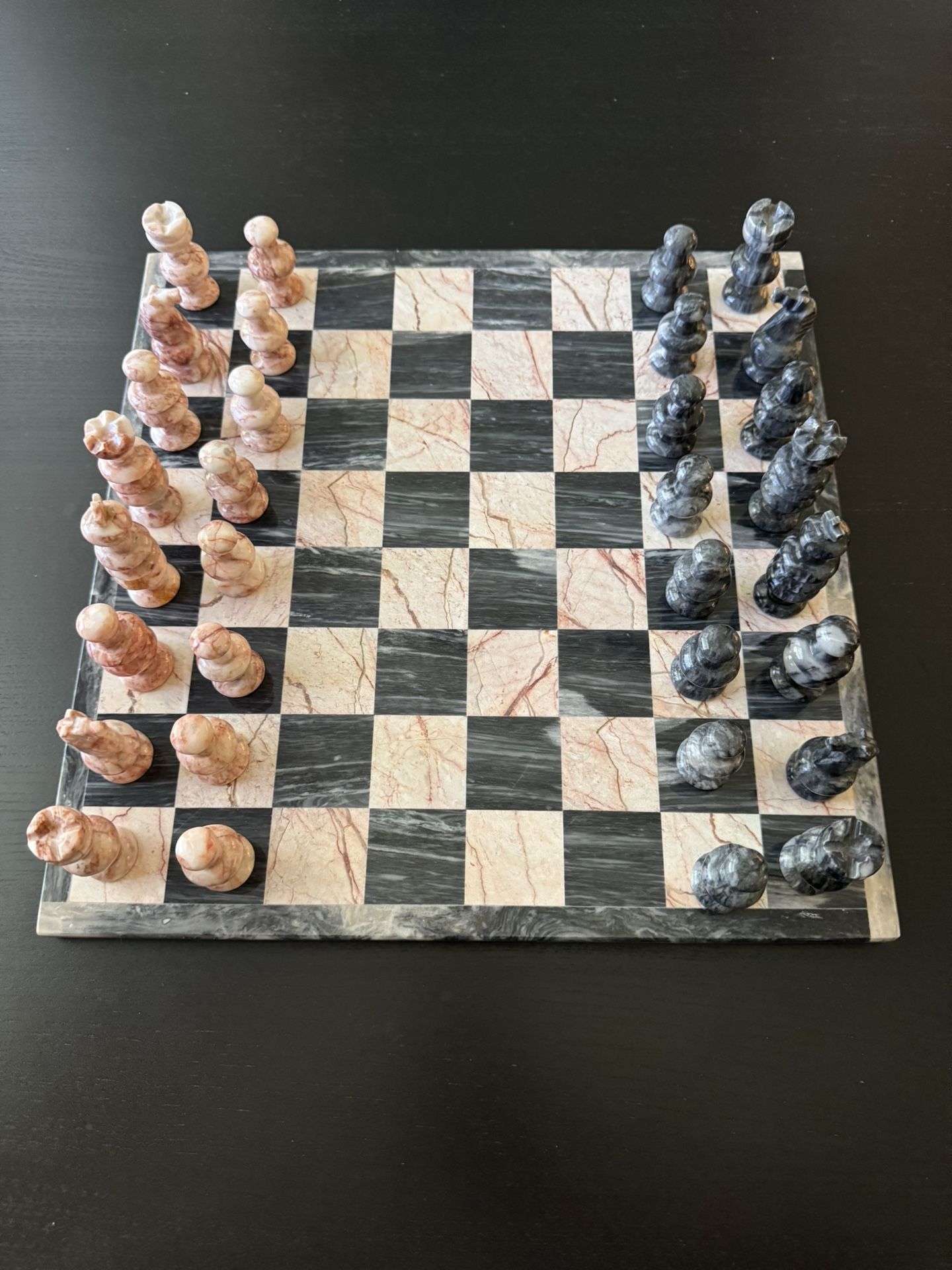 Hand Carved Mexican Onyx Chess Set
