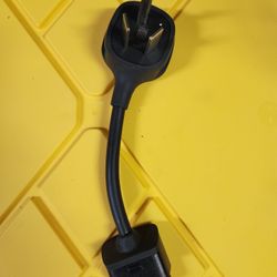 Tesla 10-30 Adapter