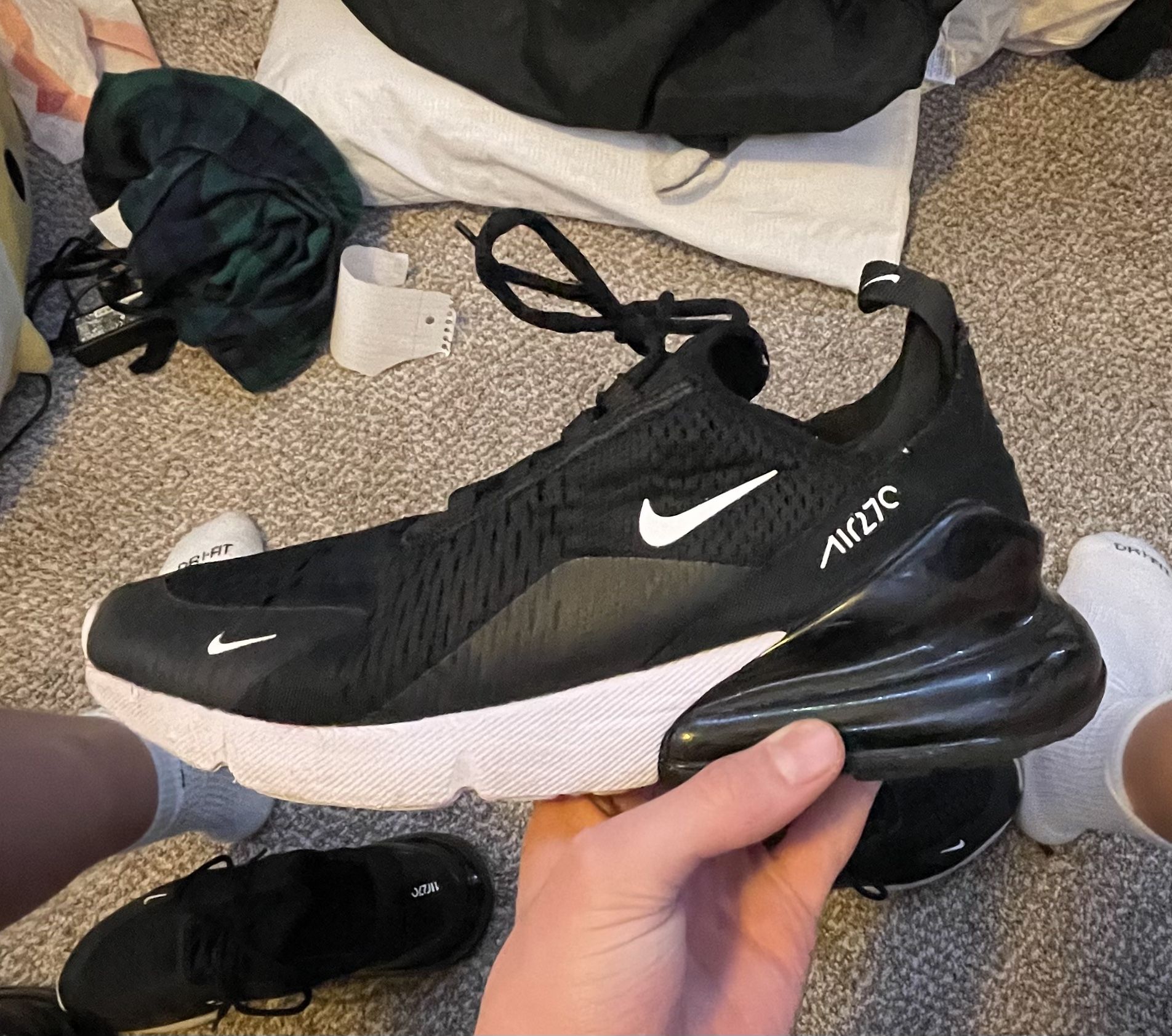 Nike Air Max 270 Size 9.5