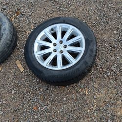 2 Wheels For Chrysler 300 