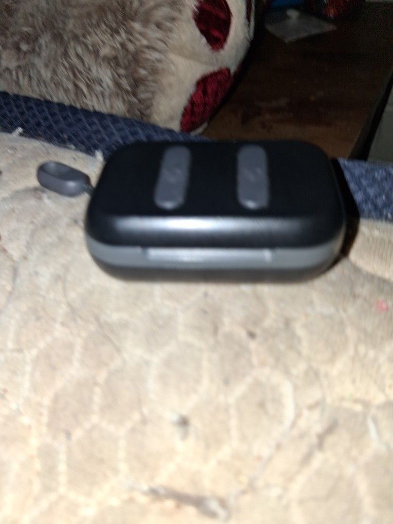 Scull Candy Ear Buds Wireless Bluetooth Earbuds