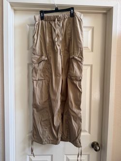 Lululemon Cargo Pants Size Medium