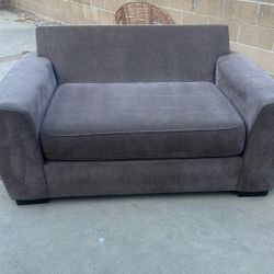 Love Sofa