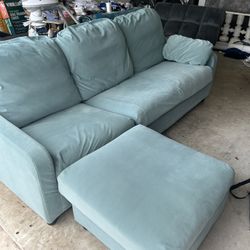 Sectional Couch With Storage