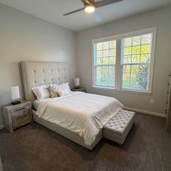 Modern Farmhouse Bedroom Set – Upholstered Bed, Chest, Nightstands, Bench