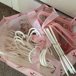 Baby Hanger 