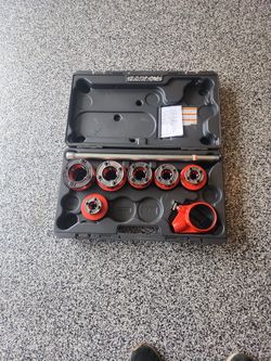 Rigid Pipe Threader 1/2" - 2"