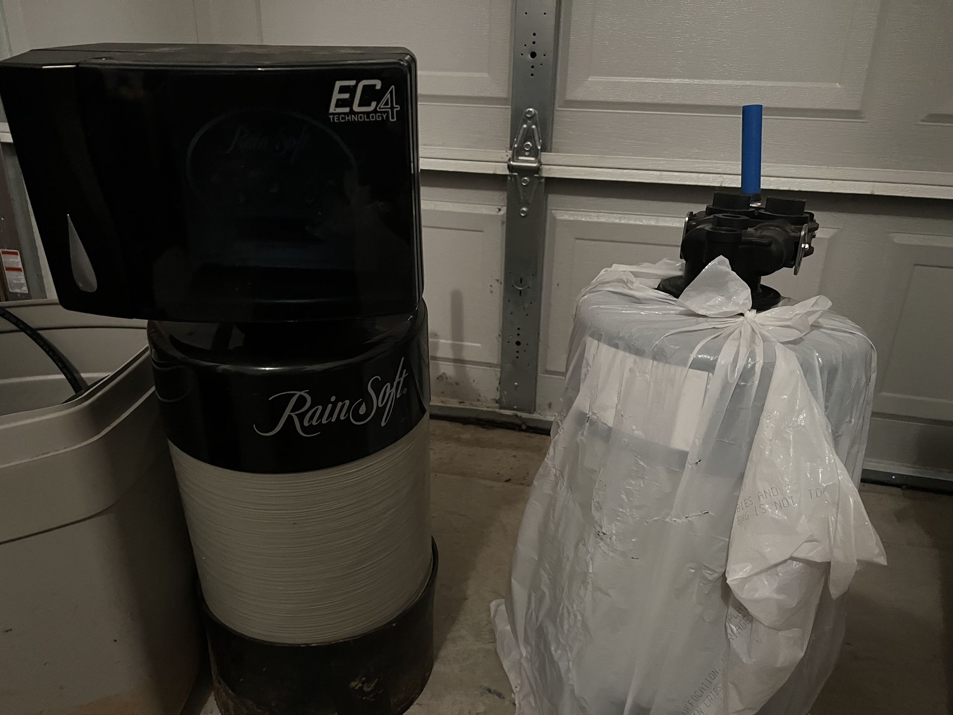 RainSoft Whole Home Water Softener Kit