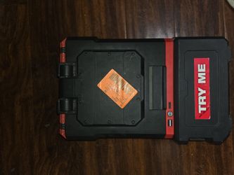 M12 PACKOUT Flood Light w/USB Charging