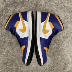 Nike Air Jordan 1 Mids ‘Lakers’ 8.5m