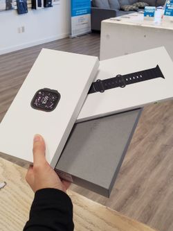 🚨 Apple Watch Ultra 2 49MM – Grab it today for only $1 down! Save up to $270 with full 1-Year Warranty