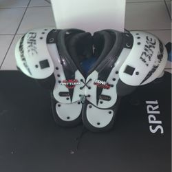 Youth Football Shoulder Pads 