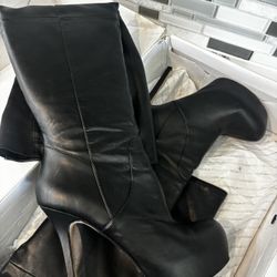 Aldo Knee Heiggt Boots Size 9 