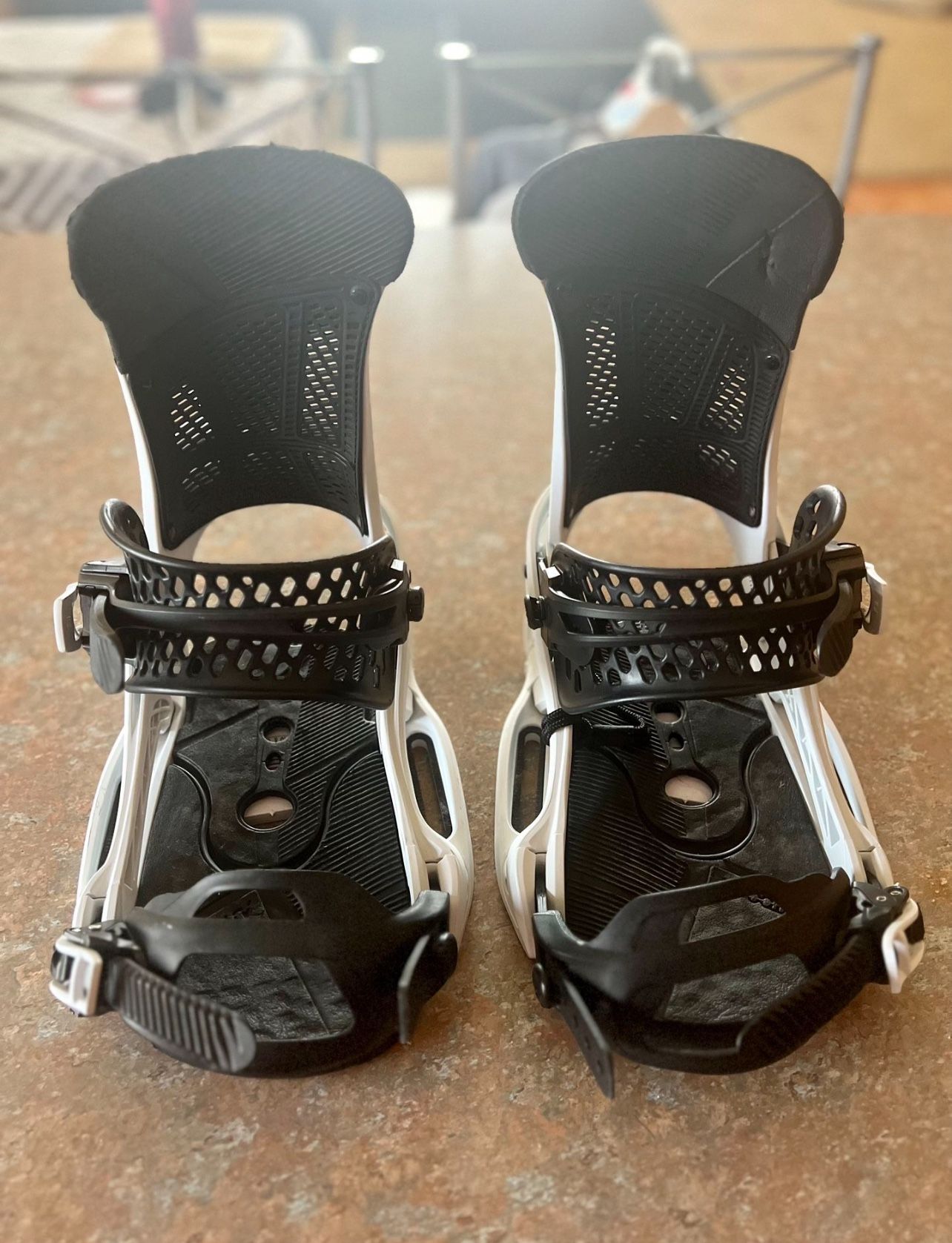 Snowboard Bindings * Burton Malavita Est Snowboard Binding Frost Men’s Size Large