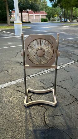 Air Innovations Box Fan with Stand