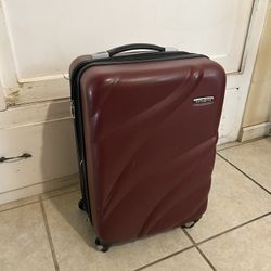Samsonite Hard-Shell Spinner Luggage – Lightweight