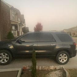 2013 GMC Acadia