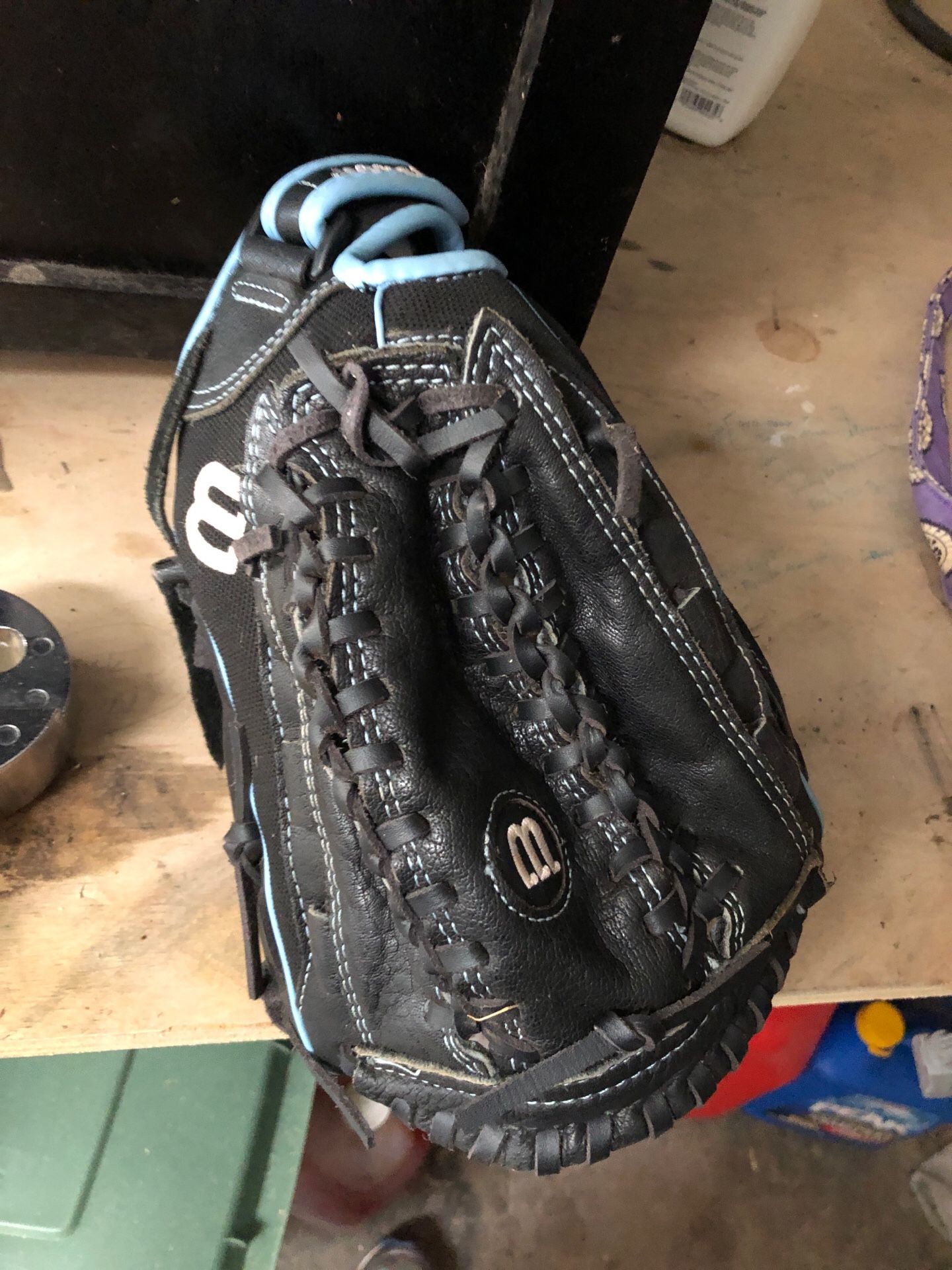 Girls softball glove