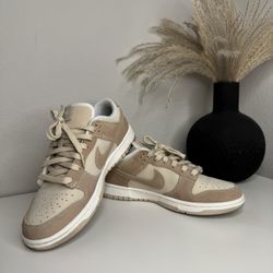 Nike Dunk Low SE Sanddrift (Women's) Tan and Cream Sneakers