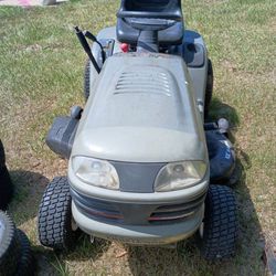 Lawnmower Tractor 
