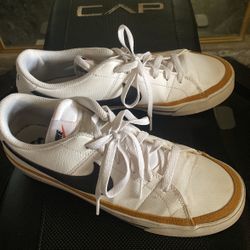 Nike Mens 9.5