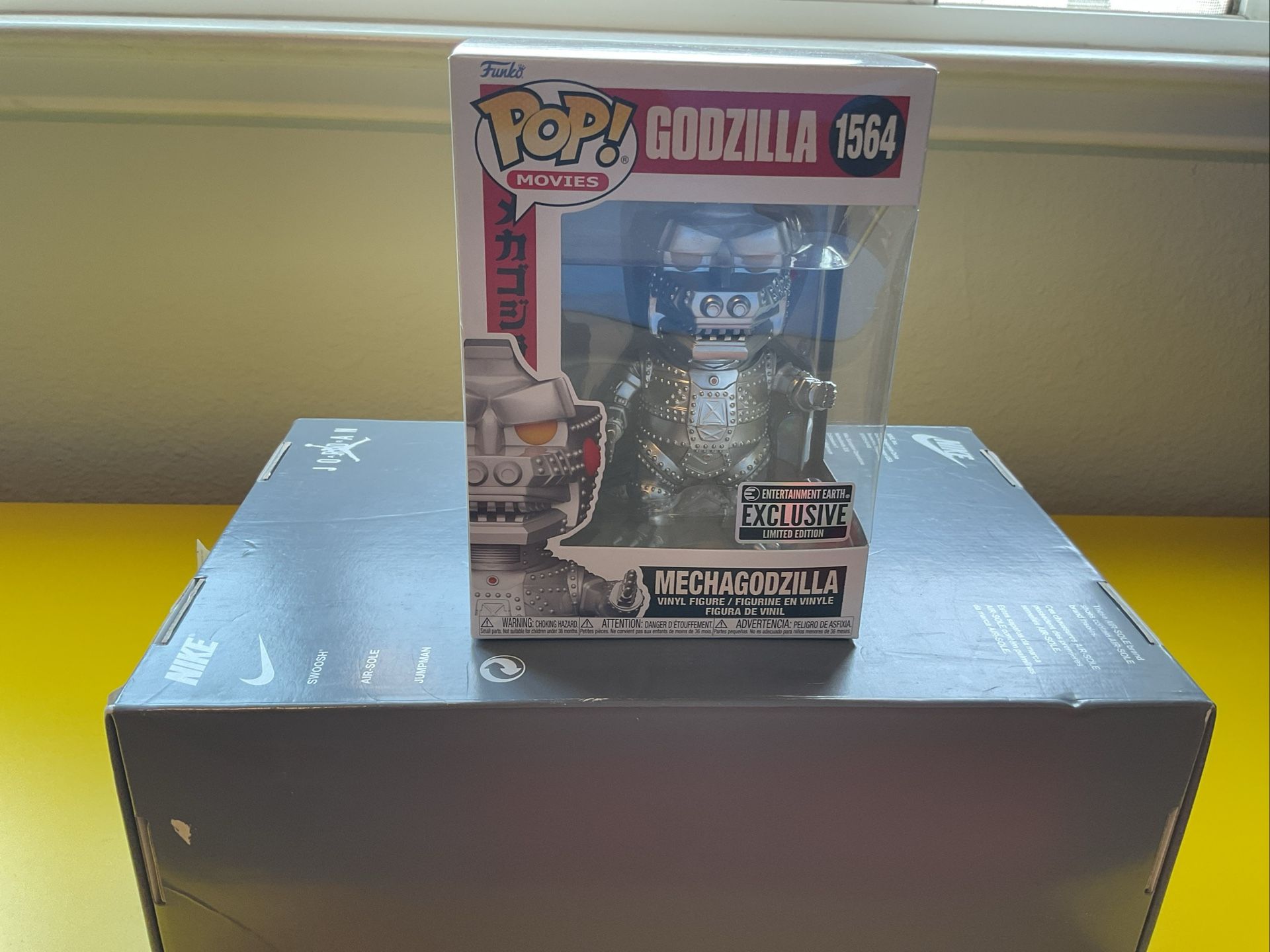 Funko POP! Mechagodzilla Funko Vinyl Figure - Entertainment Earth Exclusive #1564