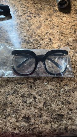 Fashion glasses