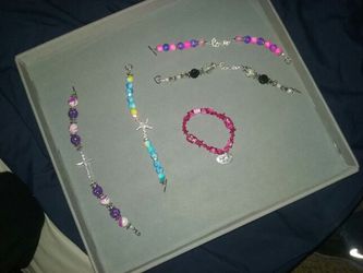 HandMade and Customized Beaded Bracelets
