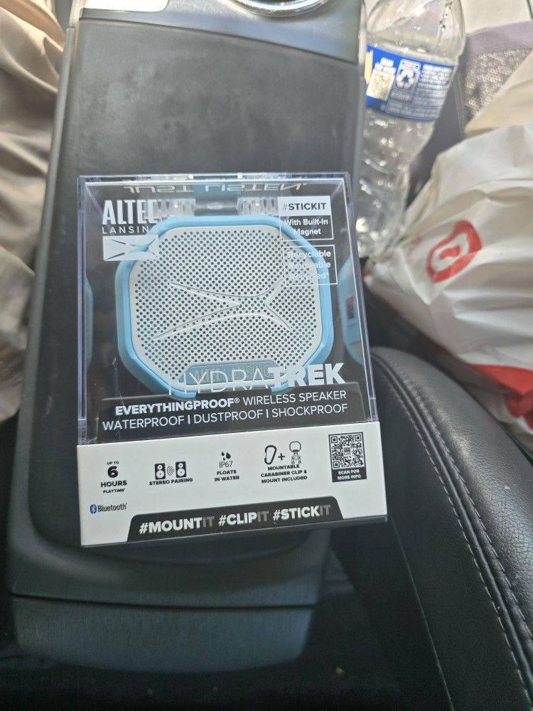 Altec Lansing HydraTrek Bluetooth Waterproof Speaker Aqua Blue