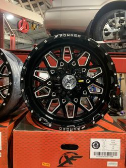 XFX-307 20x10 6x139.7 and 6x135