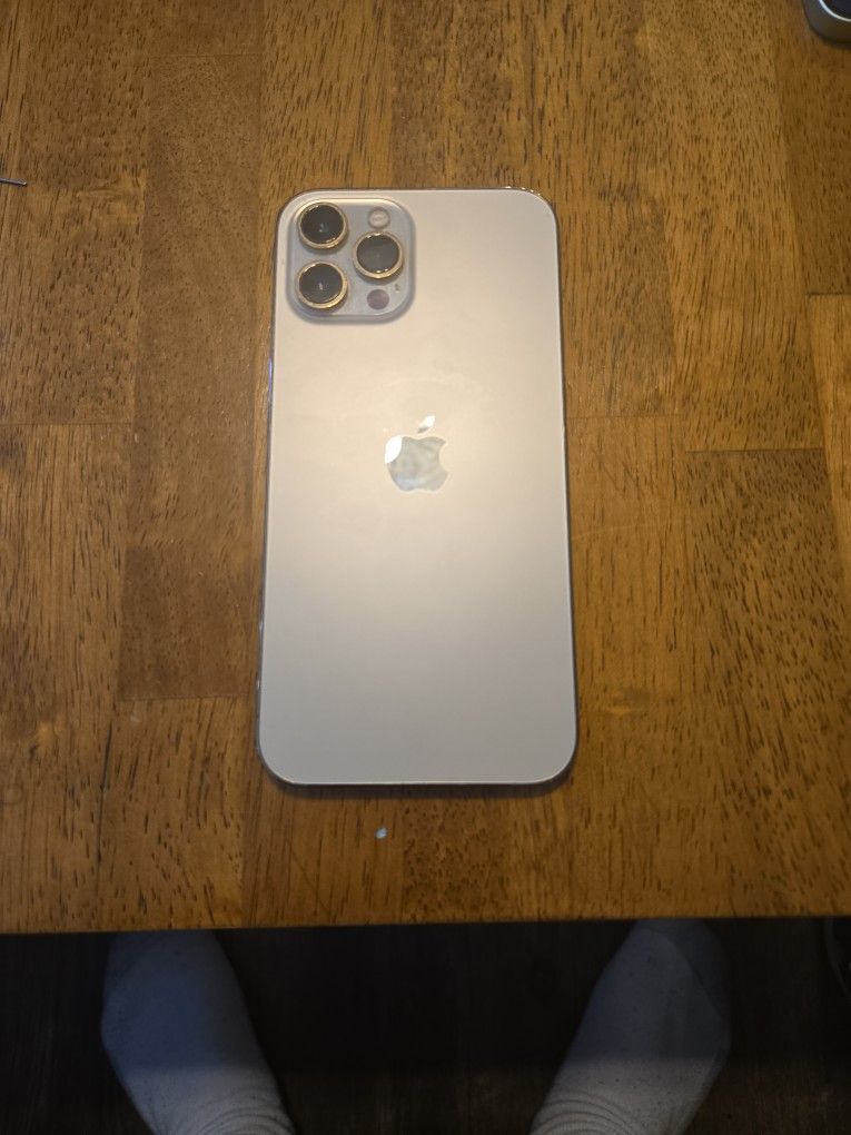 IPhone 12 Pro Max (Gold 256gb) UNLOCKED