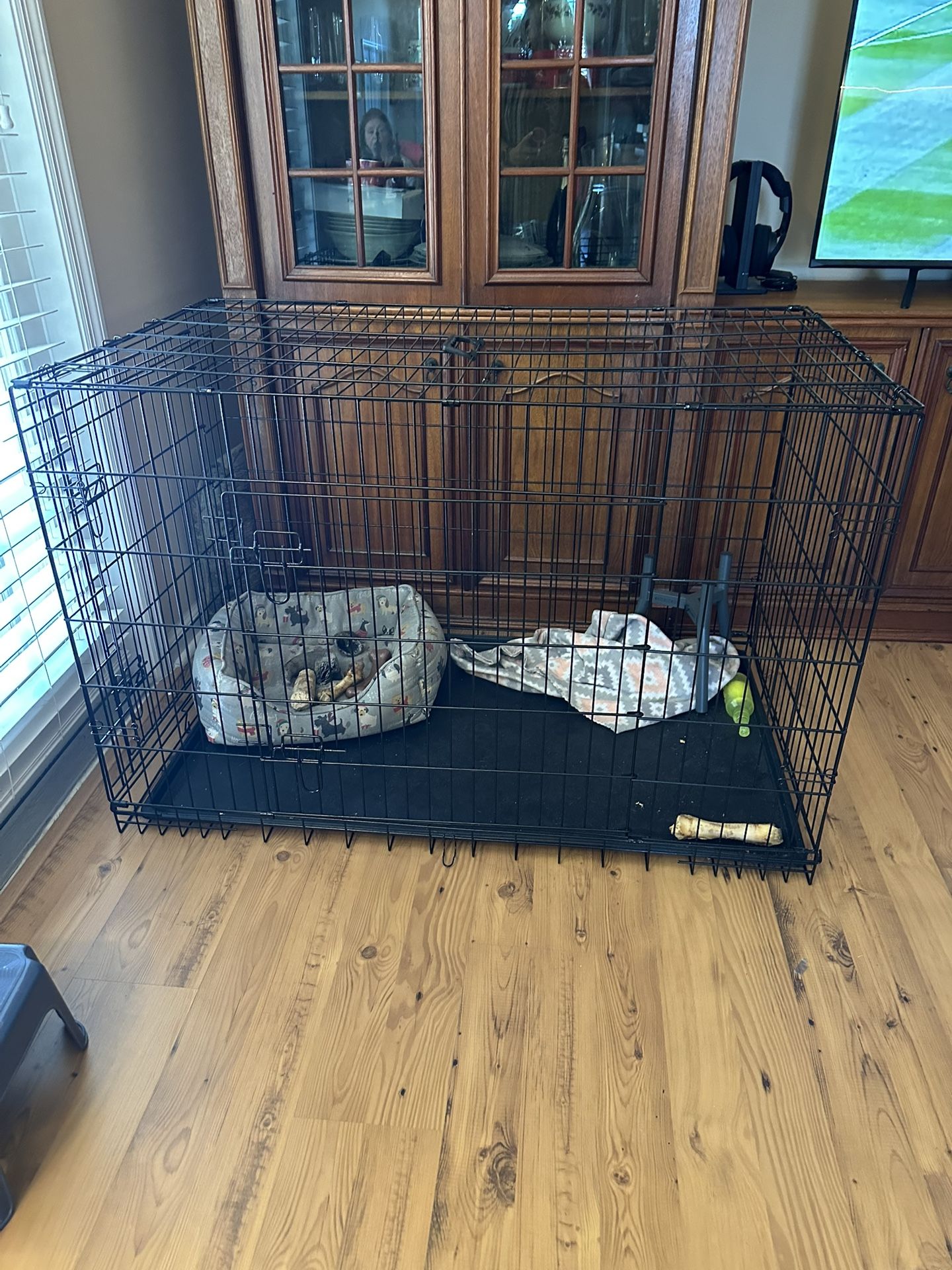 Dog Crate 32x48x29”