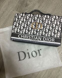 Women’s Purse 