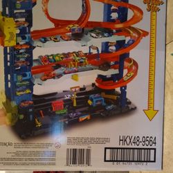 Hot Wheels Ultimate Garage 