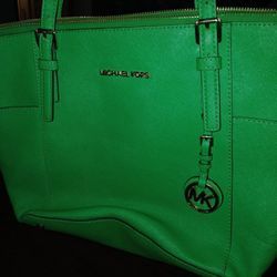 Mk Purse Asking $125 