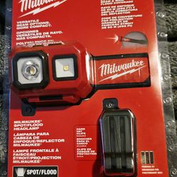 450 Lumen Milwaukee Headlamp